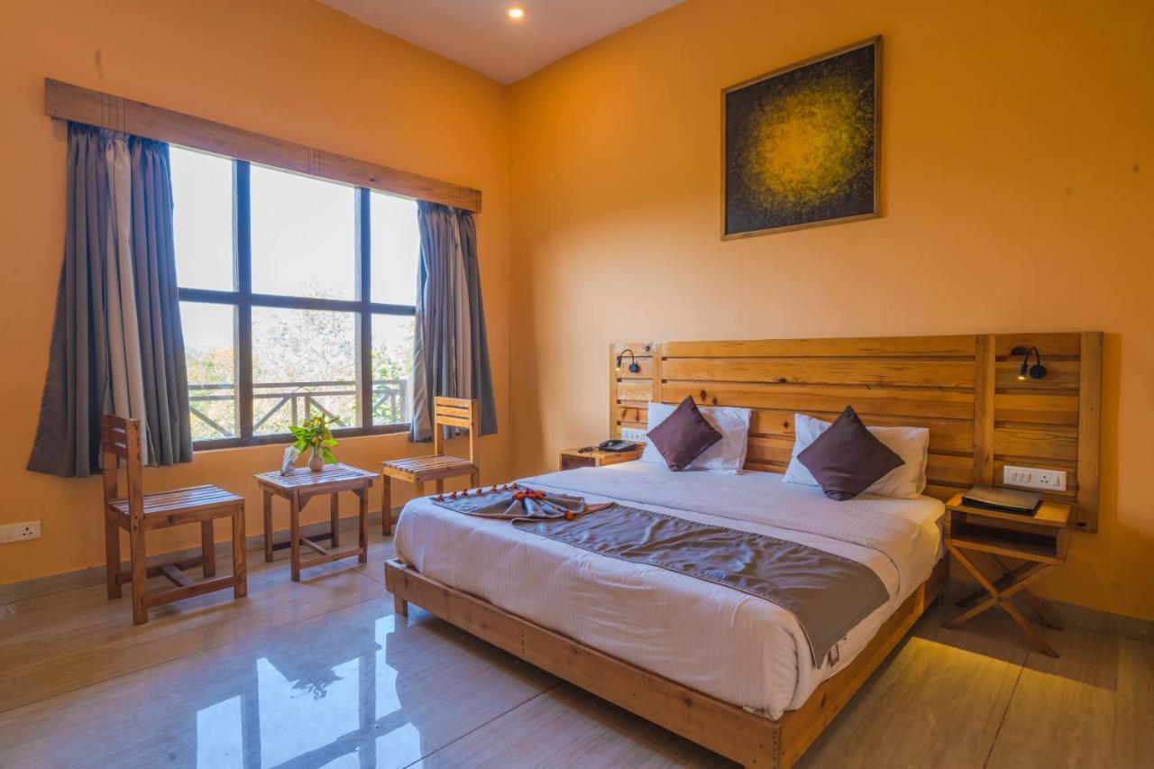 Lahermitage Resort Lansdowne Dış mekan fotoğraf