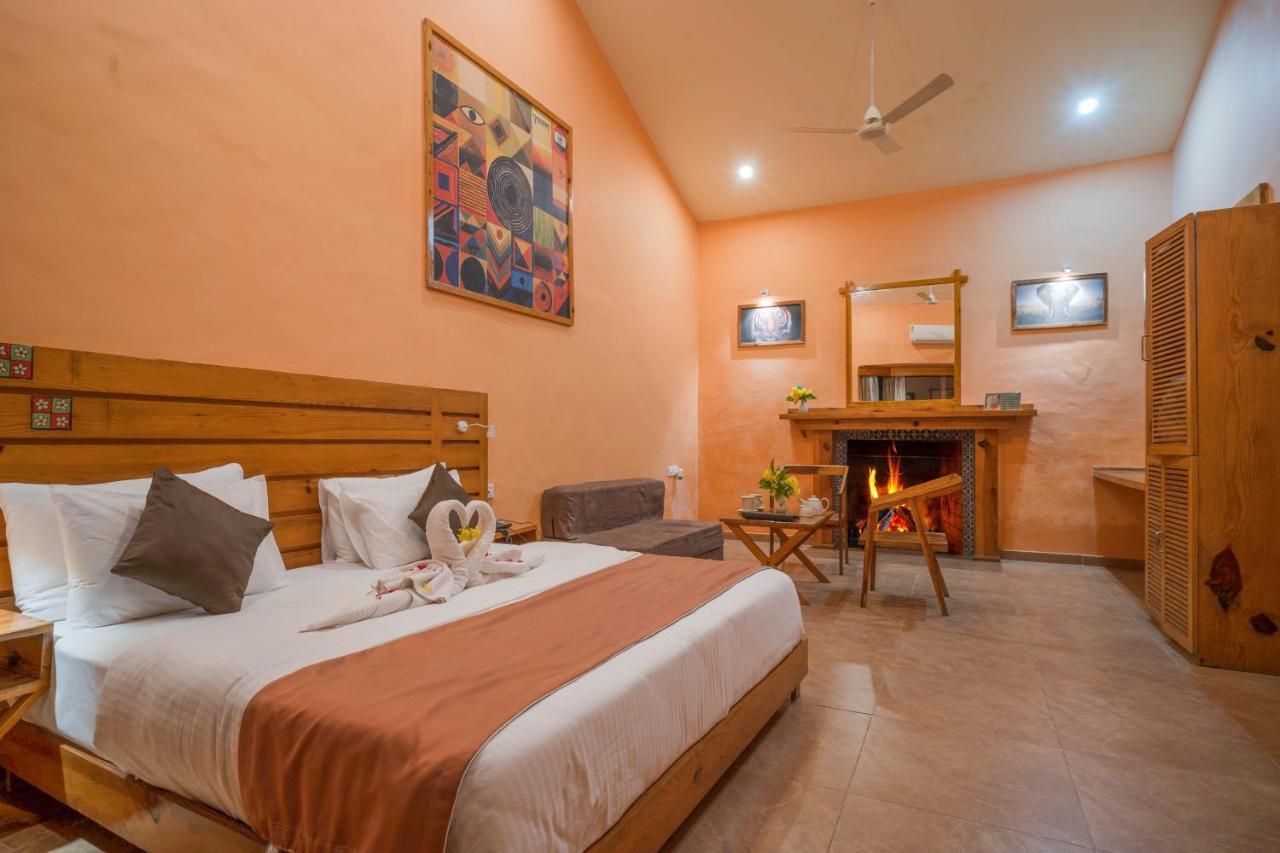 Lahermitage Resort Lansdowne Dış mekan fotoğraf