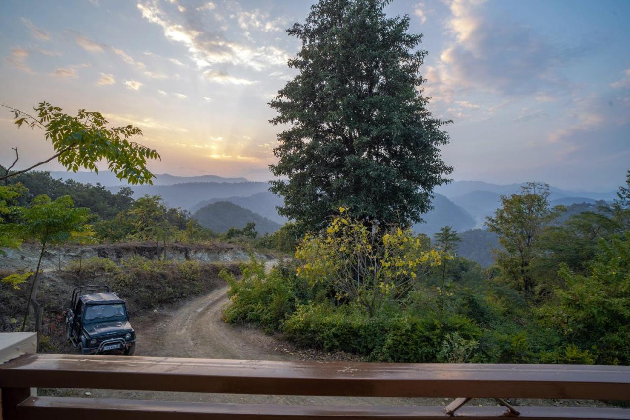 Lahermitage Resort Lansdowne Dış mekan fotoğraf
