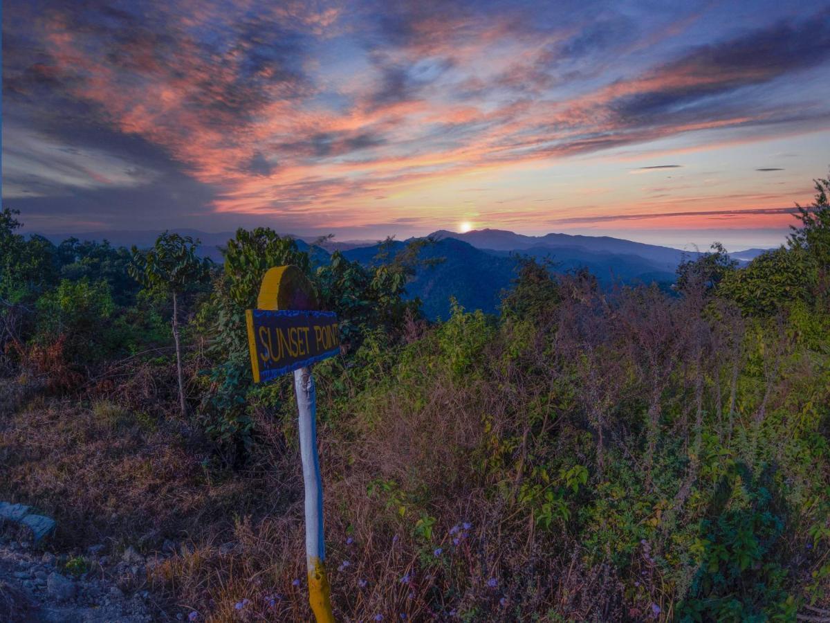 Lahermitage Resort Lansdowne Dış mekan fotoğraf