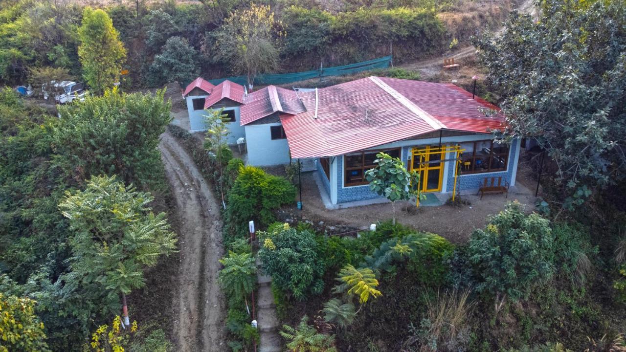Lahermitage Resort Lansdowne Dış mekan fotoğraf